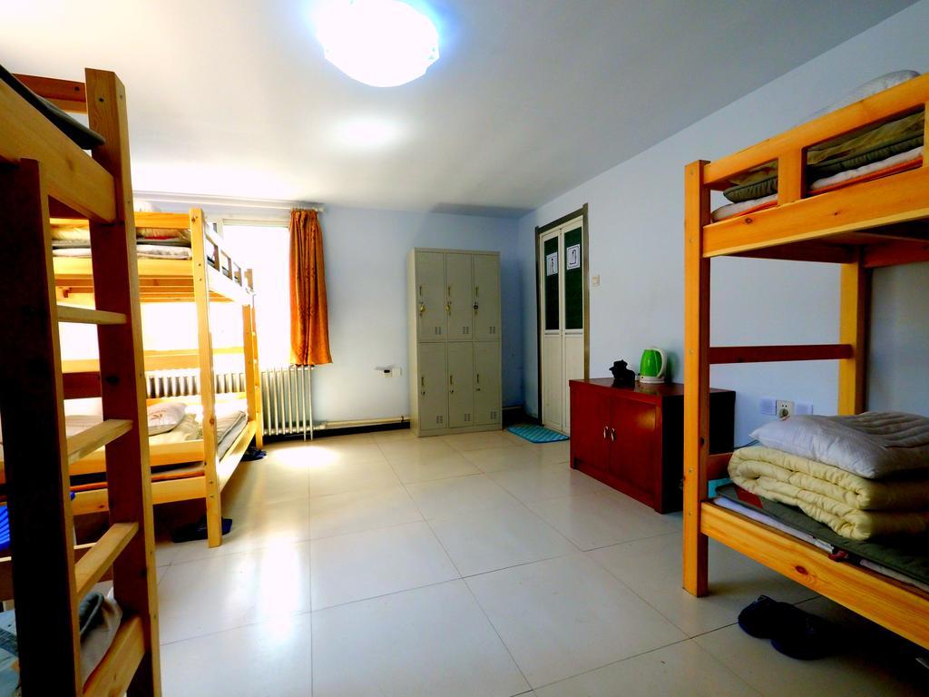 First Met Backpackers Hostel Chengde Exteriör bild